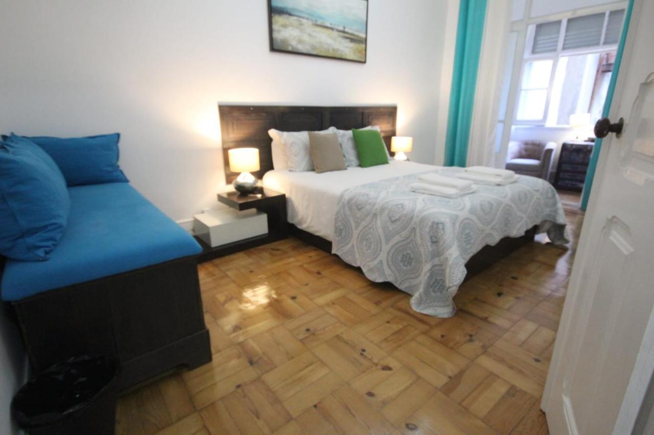 Ocean M1 R4 - Large Double Room With Shared Bathroom In City Center Lisbon Luaran gambar