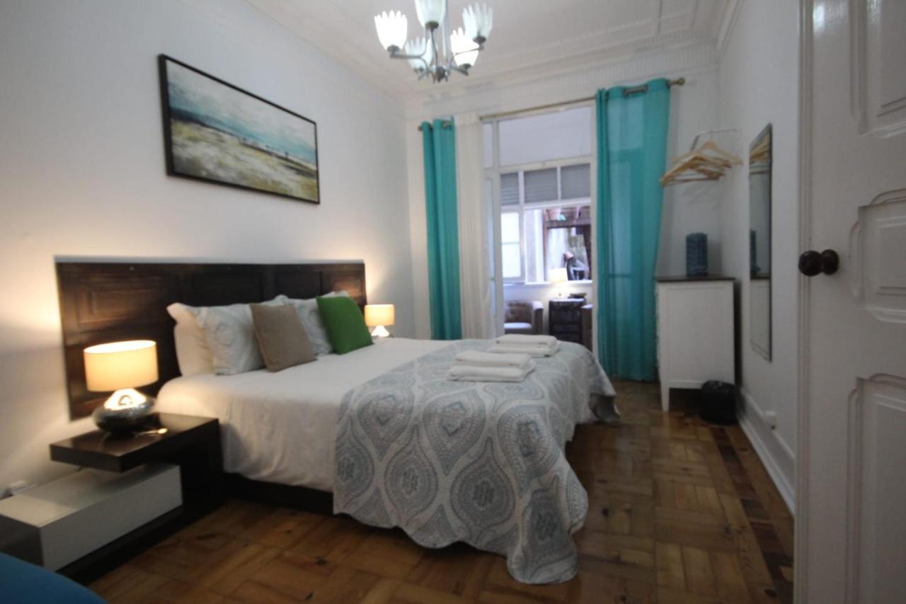 Ocean M1 R4 - Large Double Room With Shared Bathroom In City Center Lisbon Luaran gambar